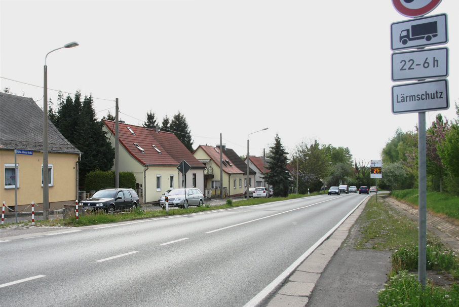 Blitzer Weißenfels, Käthe-Kollwitz-Straße, Luise-Brachmann-Straße, Rasen