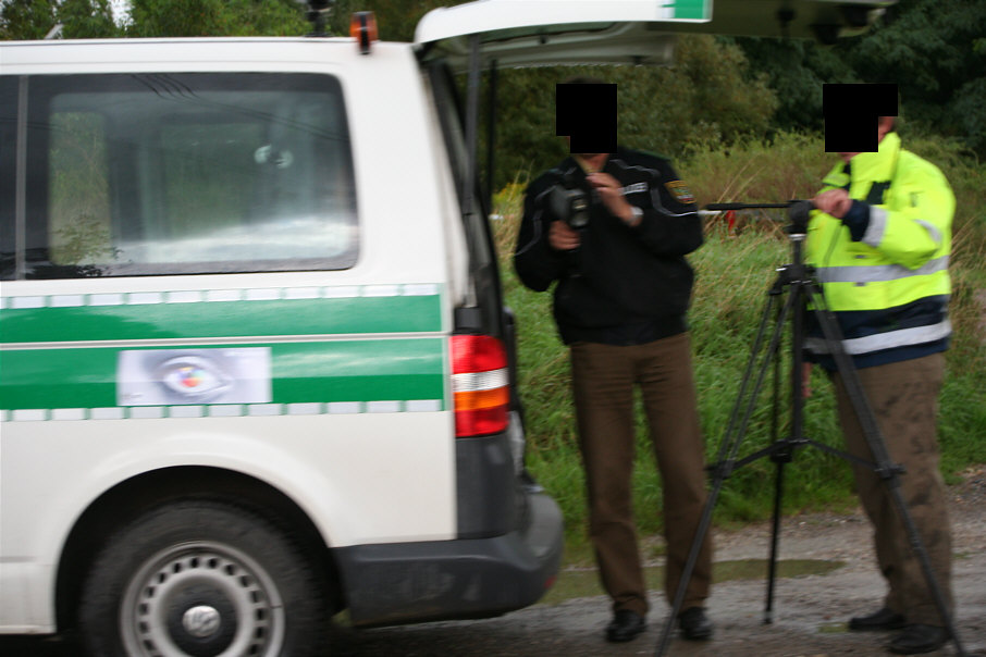 Geschwindigkeitsmessung, Lasermessung, Weißenfels Merseburger Straße kurz nach der Jet-Tankstelle in Fahrtrichtung Merseburg, Halle