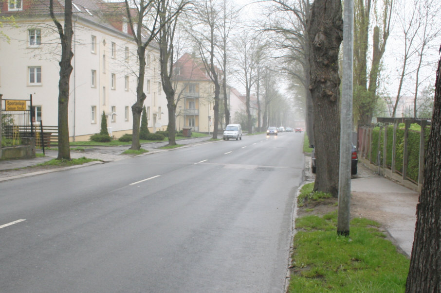 Geschwindigkeitsmesse Weißenfels Seelauer Straße in Fahrtrichtung Zeitzer Straße, Innenstadt