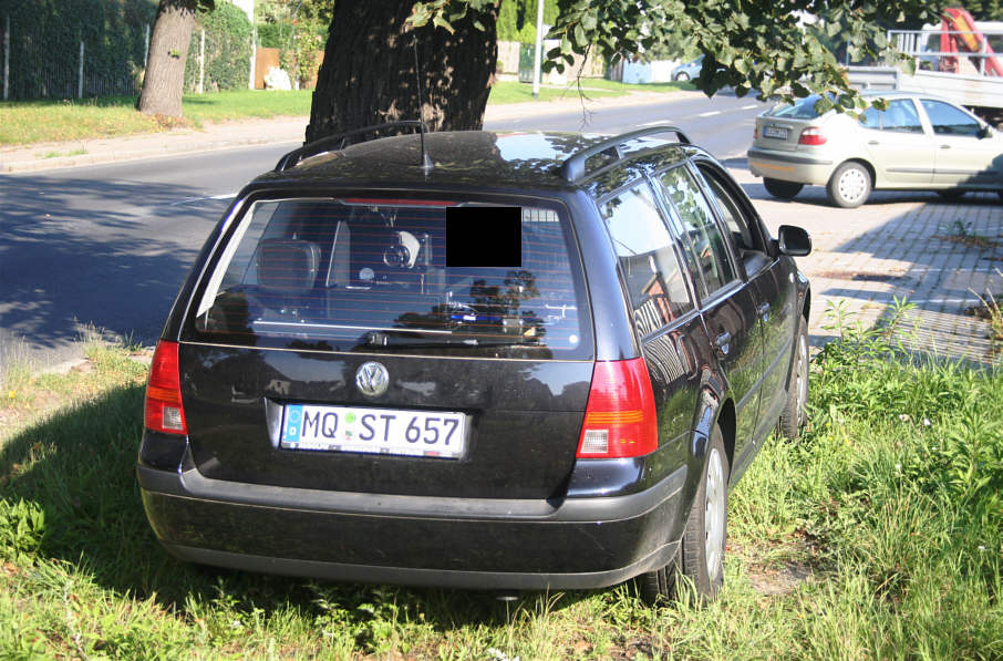 Blitzer, Polizei, VW Golf, Kennzeichen MQ-ST 657