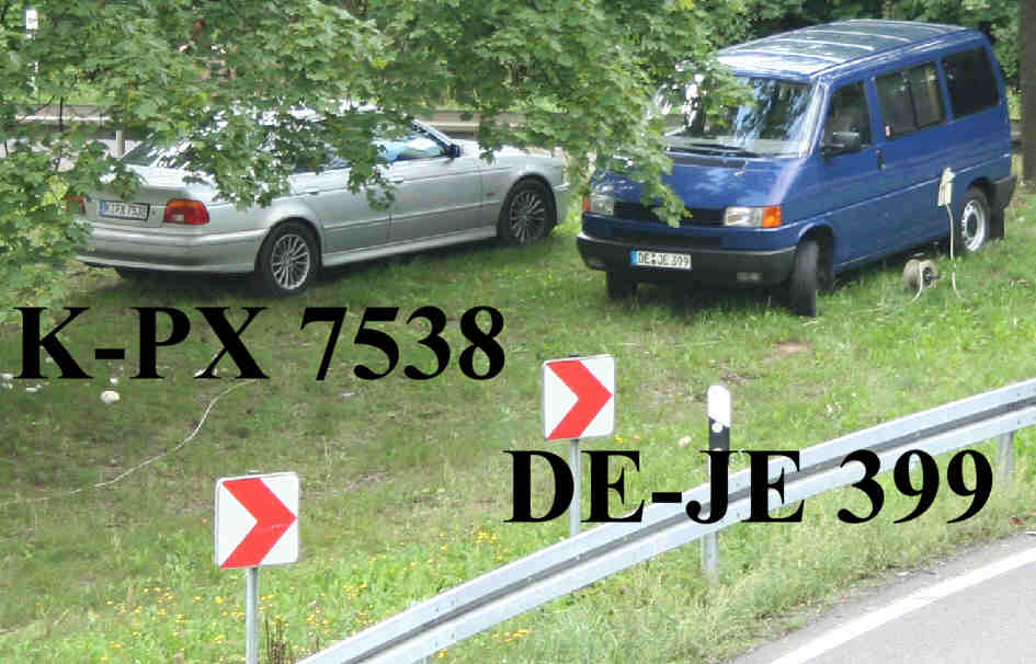 Flitzerblitzer Polizei VW Transporter Kennzeichen DE-JE 399, Provida Kennzeichen K-PX 7538