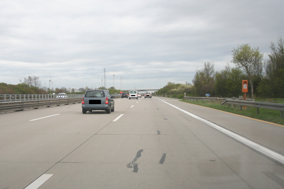 Blitzer, Autobahn, km 83,5, Kilometer 83,5, 83,5, Blitzer Parkplatz, A 9, A9, BAB 9, BAB, Parkplatz, Mosigkauer Heide, Parkplatz Mosigkauer Heide, geblitzt,