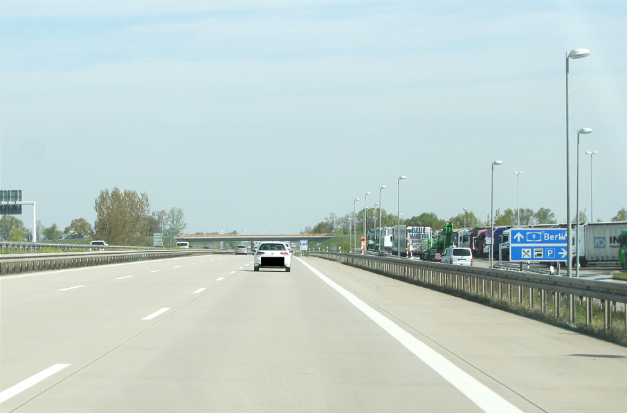 Blitzer, Autobahn, A 9, BAB 9, Autobahn 9, Bundesautobahn 9, Bitterfeld, Wolfen, Bitterfeld-Wolfen, Halle, Kreuz Halle, Köckern