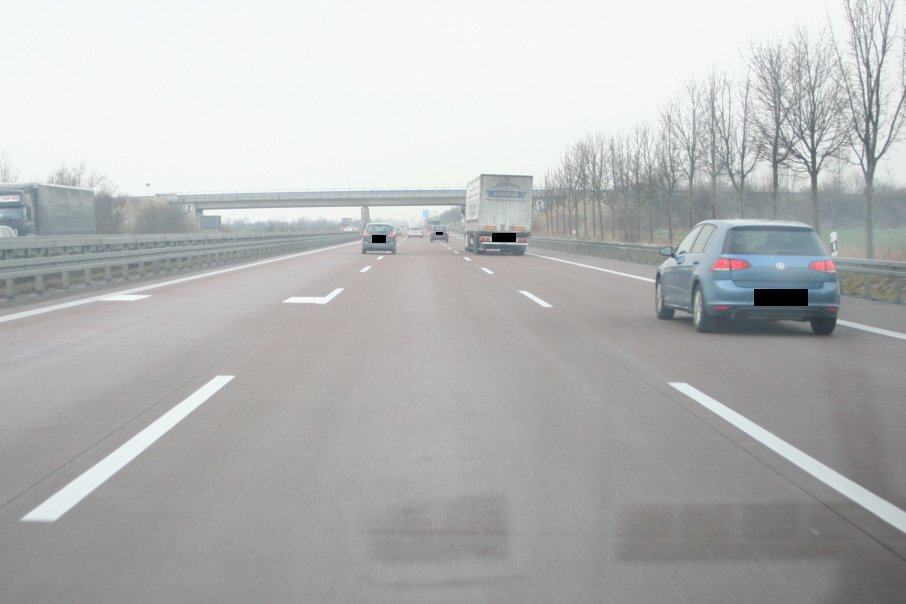 Abstandsmessung BAB 9 zwischen Bad Dürrenberg und Kreuz Rippachtal in Fahrtrichtung München