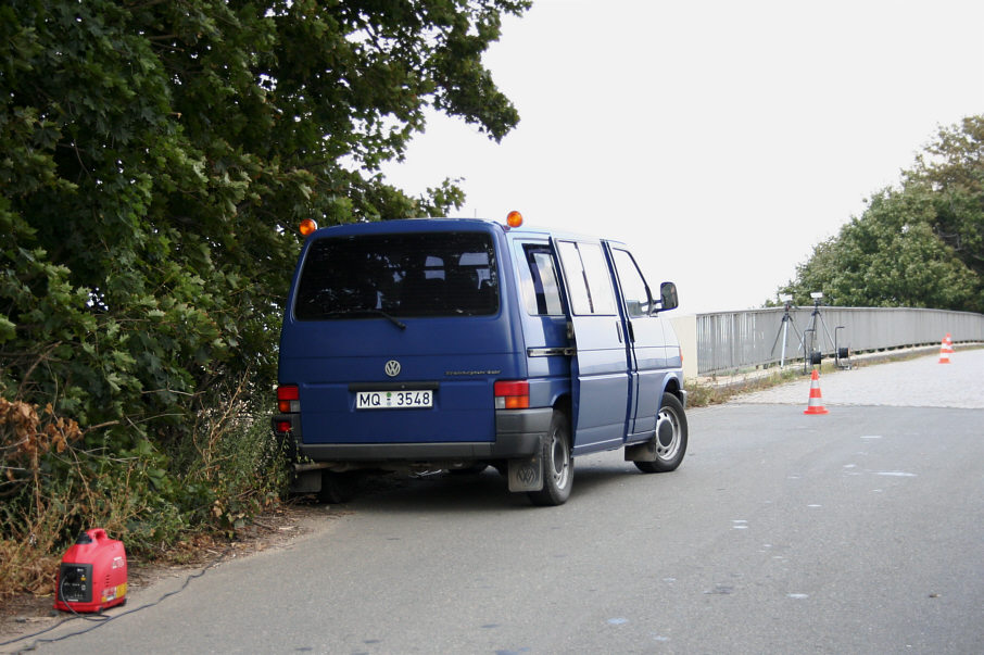 Abstandsmessung VW Transporter Kennzeichen MQ-3548, Flitzerblitzer