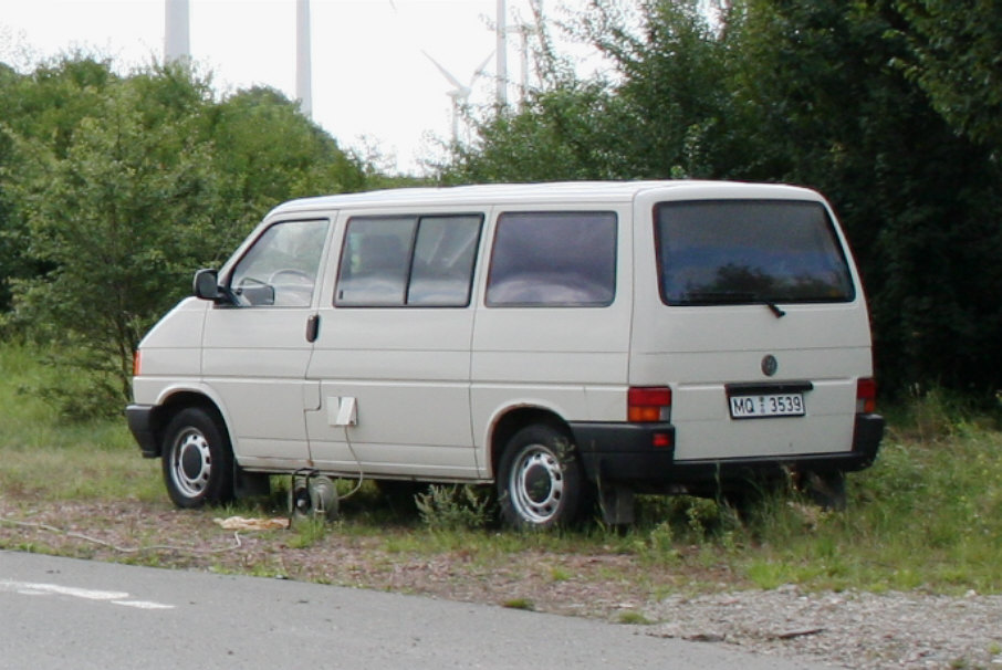 Flitzerblitzer, Polizei, VW Transporter, Kennzeichen MQ-3539