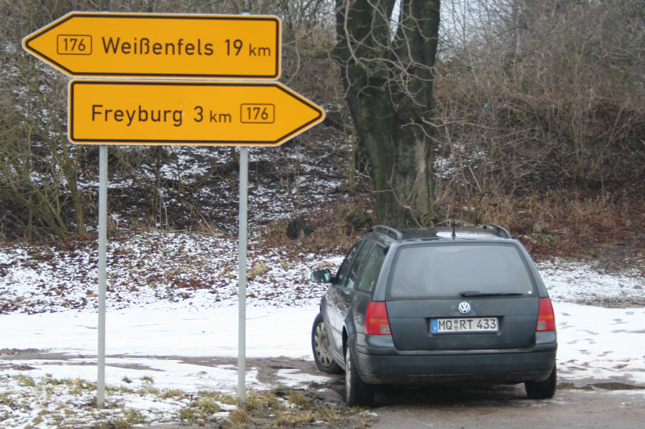 Blitzer Polizei VW Golf, Kennzeichen MQ-RT 433