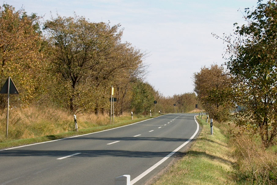 Blitzer B 180 zwischen Gleina und Steigra