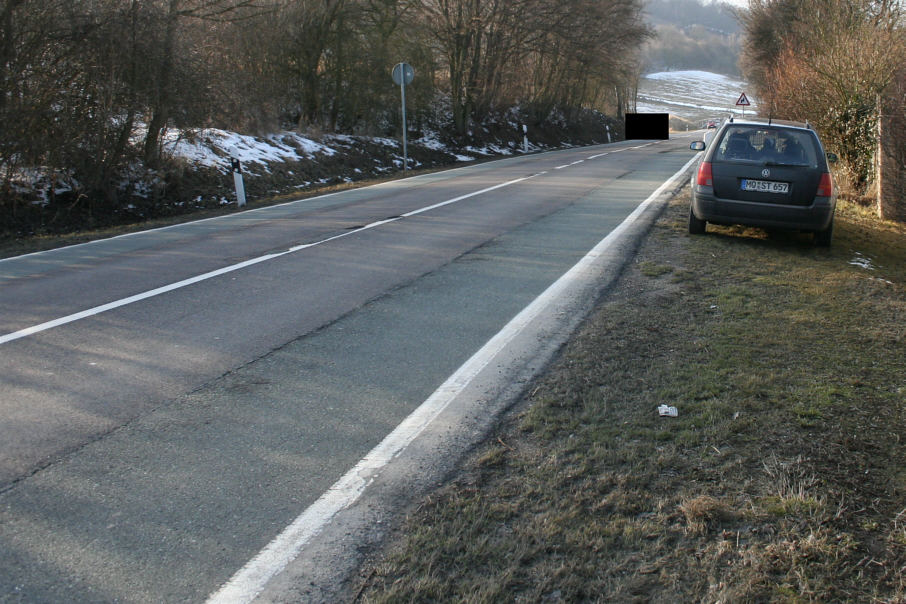 Blitzer B 180 zwischen Naumburg Ortsteil Kleinjena und Nißmitz