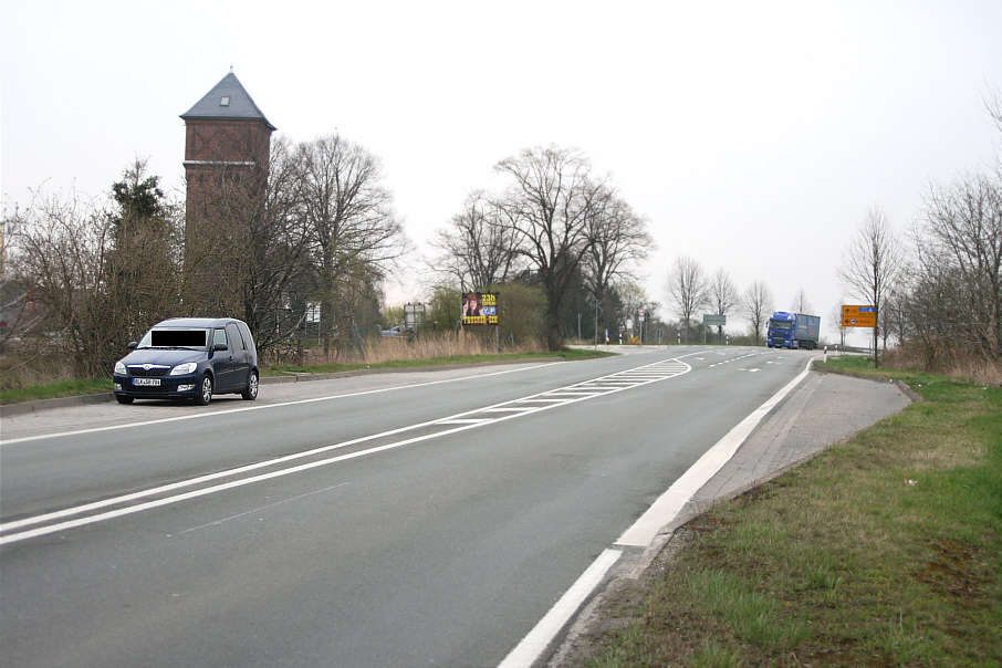 Blitzer B 180 zwischen Meineweh Ortsteil Pretzsch und Wethau am Abzweig Stößen