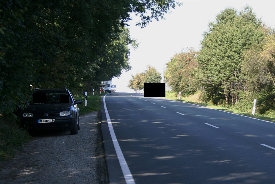 Geschwindigkeitsmessung B 180 zwischen Wethau und Meineweh Ortsteil Pretzsch kurz nach Ende des langgezogenen Berges nach Wethau