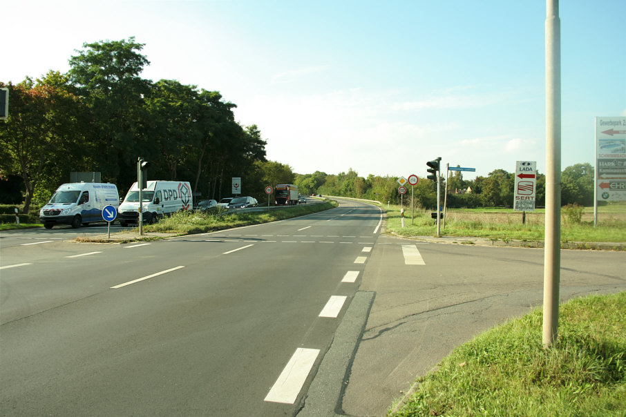 Geschwindigkeitsmessung B 80 zwischen Halle und Bennstedt am Abzweig nach Zscherben