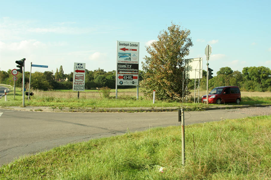 Geschwindigkeitskontrolle B 80 zwischen Halle und Bennstedt am Abzweig nach Zscherben