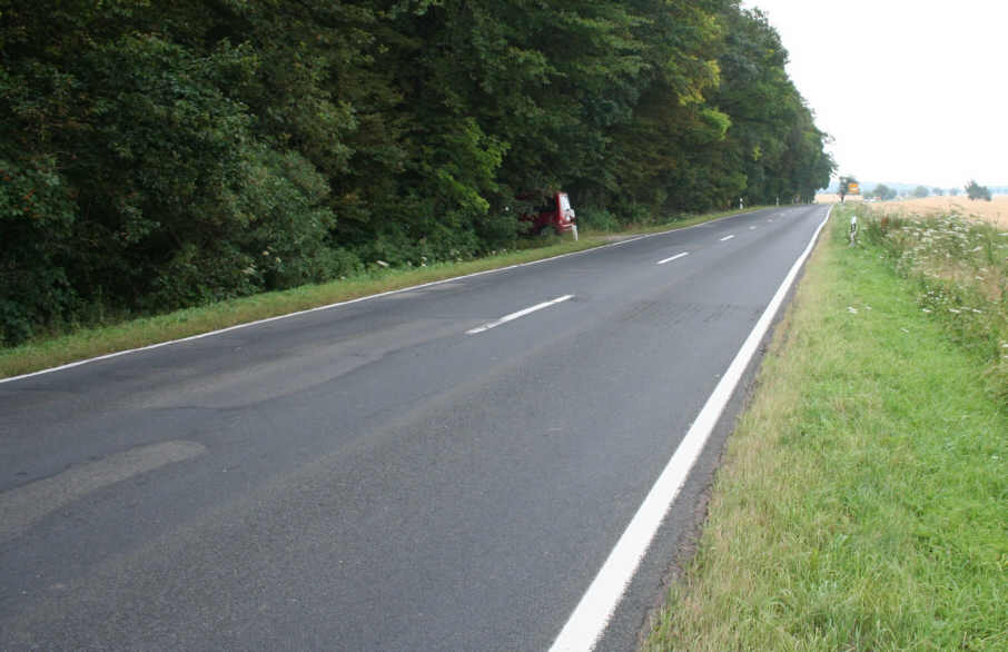 Geschwindigkeitskontrolle B 88 zwischen Naumburg und Naumburg Ortsteil Neuflemmingen