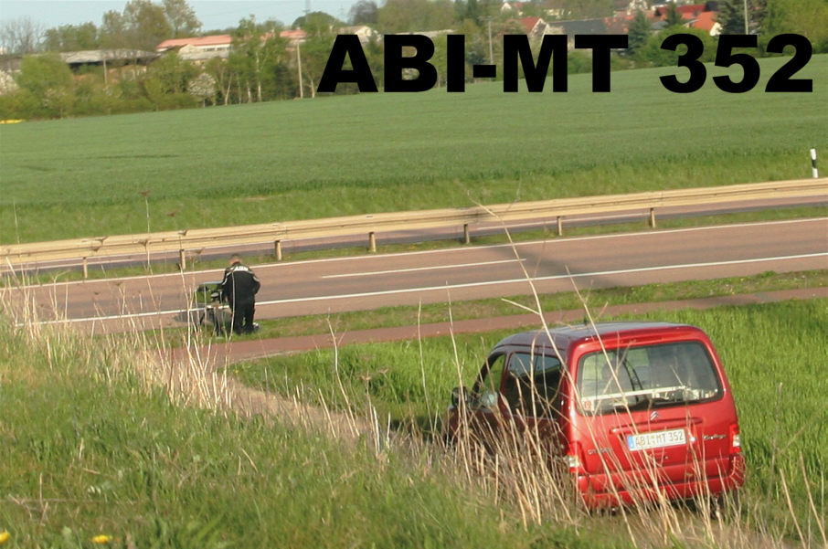 Blitzer Polizei Citroen Berlingo Kennzeichen ABI-MT 352