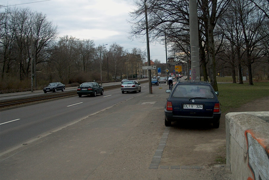 Blitzer Leipzig VW Golf Kennzeichen DL-V 324