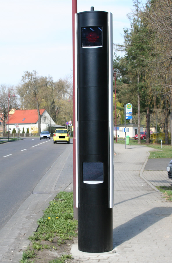 Blitzer Traffitower 2.0 Traffistar S350 Markranstäst Starenkasten Säule stadteinwä,rts