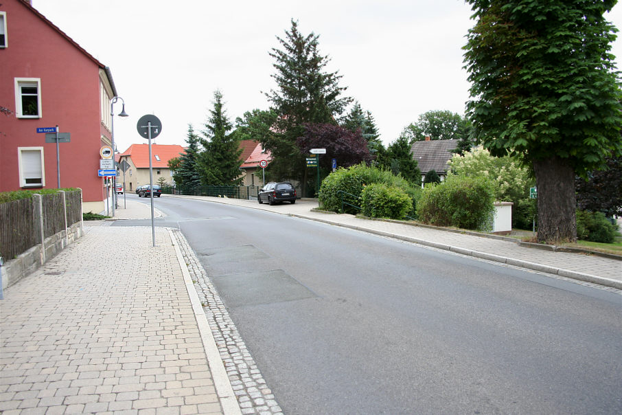 Geschwindigkeitskontrolle Bad Klosterlausnitz Jenaer Straße stadteinwärts kurz nach der Kurklinik