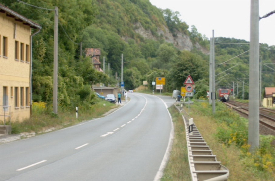 Geschwindigkeitsmessung Dornburg - Jenaer Straße in Fahrtrichtung Jena (B 88)