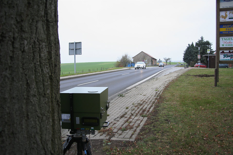 Blitzer Frankendorf, Kapellendorf, gegenü,berliegende Straßenseite, gegenüber