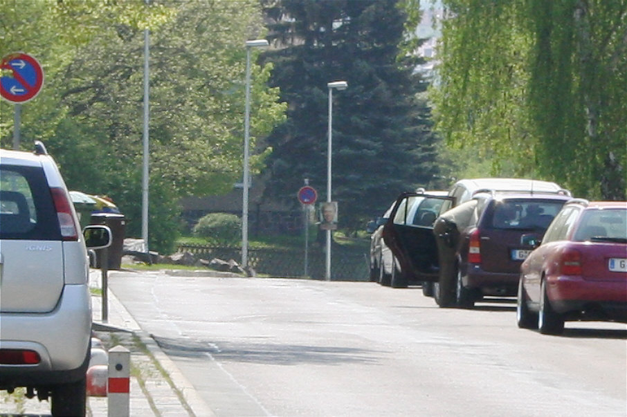 Geschwindigkeitsmessung Gera - Dr. Theodor-Neubauer-Straße in Höhe der Bushaltestelle Erzhammer Weg