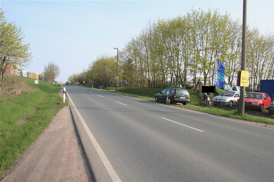 Geschwindigkeitskontrolle Gera Ortsteil Langenberg Langenberger Straße (Bundesstraße 7, B 7) in Höhe Friedhof in Fahrtrichtung Gera Innenstadt