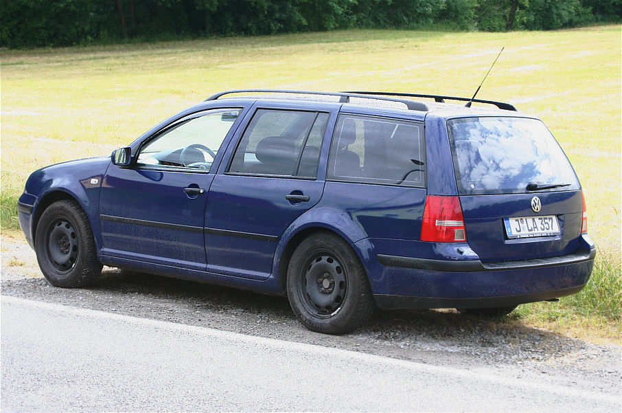 Flitzerblitzer, Stadt Jena, dunkelblauer VW Golf, Kennzeichen, J-LA 357, Golf Variant, Golf Kombi