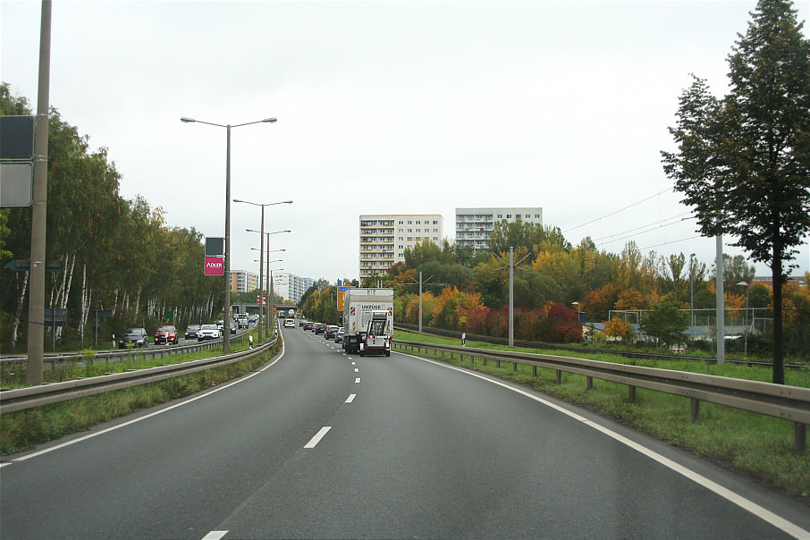 Geschwindigkeitsmessung Jena Stadtrodaer Straße stadtauswärts kurz vor der Abfahrt Lobeda in Fahrtrichtung Autobahnauffahrt
