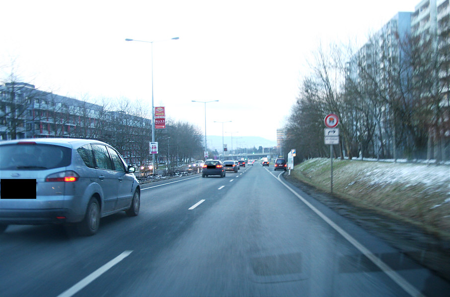 Geschwindigkeitskontrolle Jena Stadtrodaer Straße stadteinwärts Höhe Infotafel
