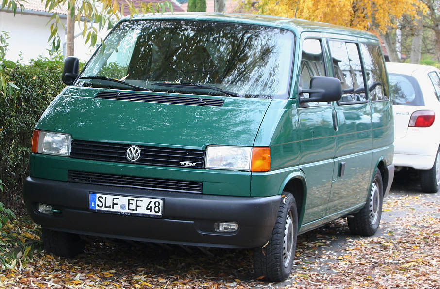 Flitzerblitzer, Polizei, dunkelgrüner VW Transporter, Kennzeichen, SLF-EF 48