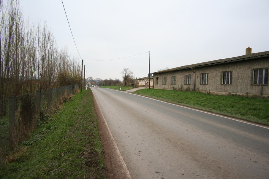 Geschwindigkeitskontrolle Schöngleina bei Jena im Ortsteil Zinna auf der Landesstraße 2316 (L 2316) in Fahrtrichtung Schöngleina