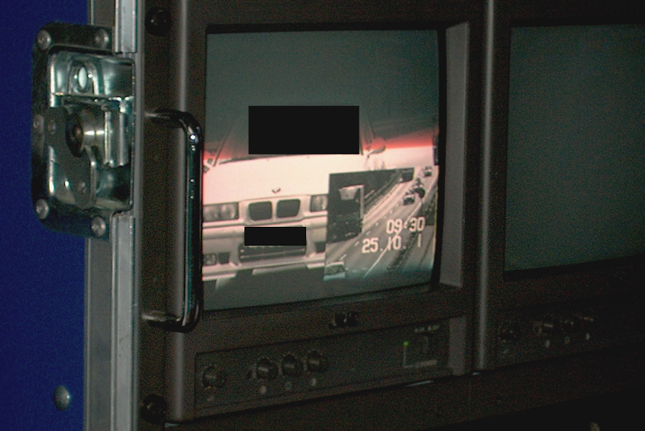 Dista 4, Videomonitor, Bild der Identkamera, Abstandsverstoß