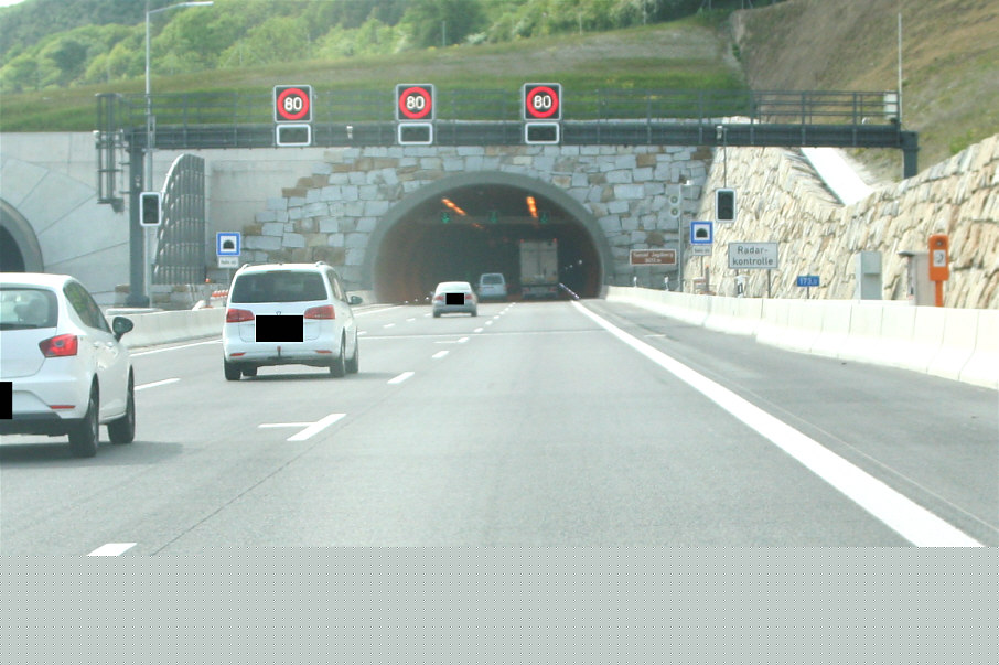Anfahrtsblick, Anfahrtsansicht Abstandsmessung, Jagsbergtunnel, Jena, 173,0 km