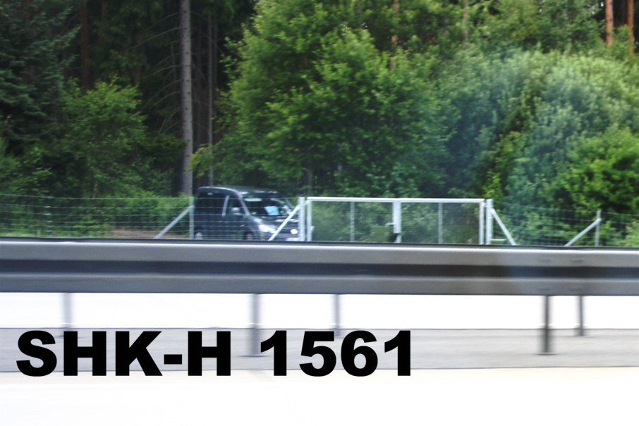 Flitzerblitzer Polizei VW Caddy Kennzeichen SHK-H 1561
