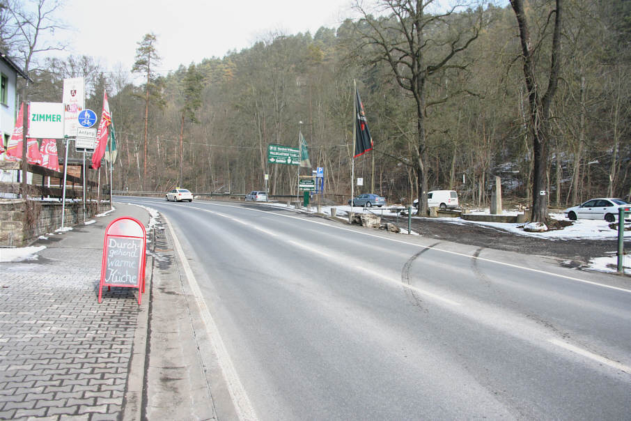 Geschwindigkeitskontrolle B 7 zwischen Jena Isserstedt und Jena in Höhe des Gasthofes "Carl August"