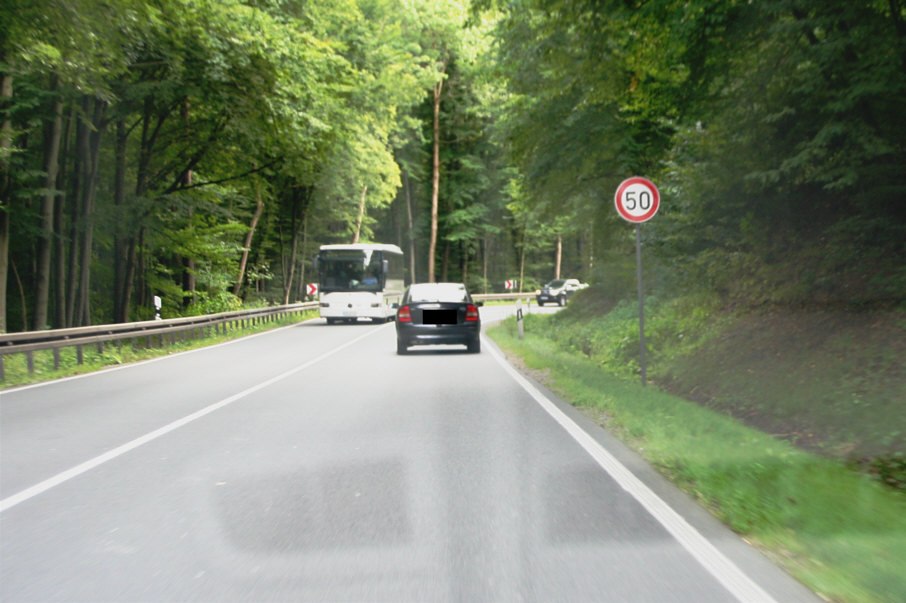 Blitzer, Unfallschwerpunkt, B 7, Mühltal, Isserstedt, Jena, Geschwindigkeitsmessung, 50 km/h, Kurve