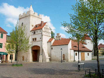 Marientor aus Richtung Marien-Magdalenen-Kirche